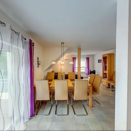 Haus Werder 3 Mit Kamin Privatunterkunft